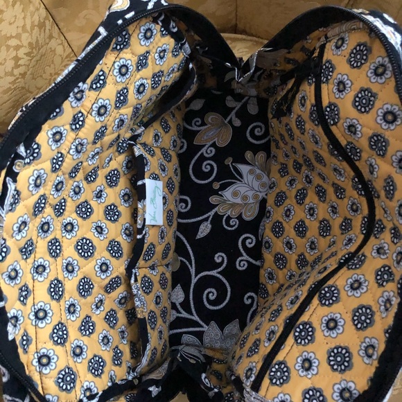 Vera Bradley Black and Yellow Print Hand Bag - Picture 2 of 4